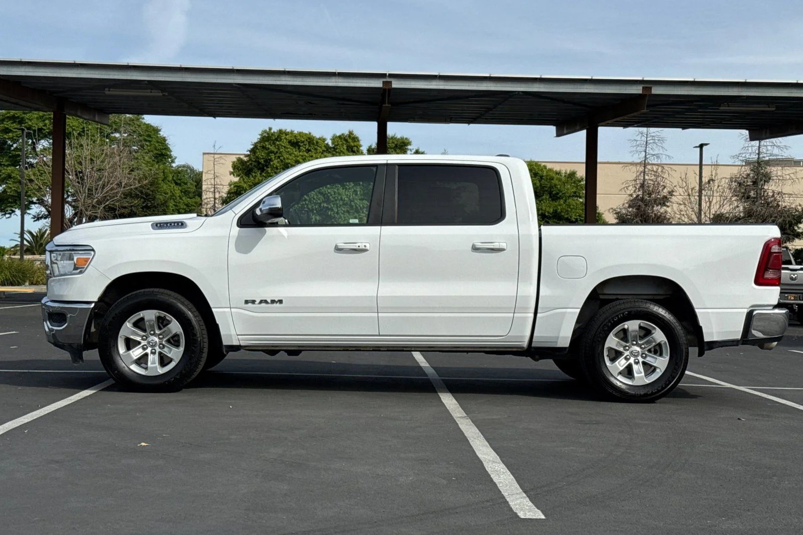 2024 RAM 1500 LARAMIE — миниатюра 12