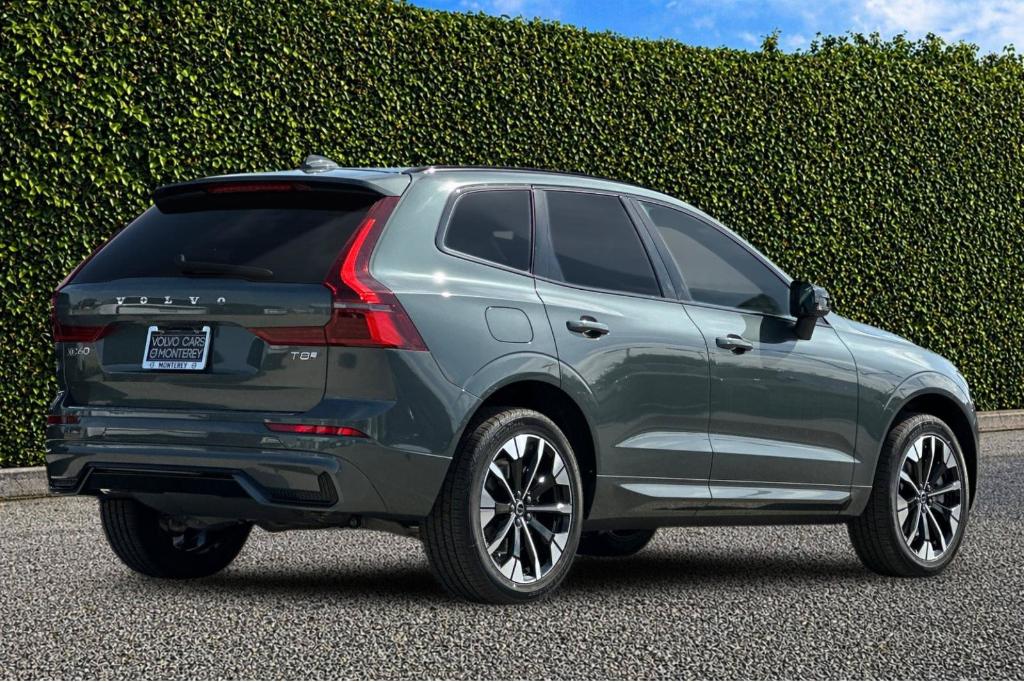 2026 Volvo XC60 PLUG-IN HYBRID T8 PLUS — фото 5