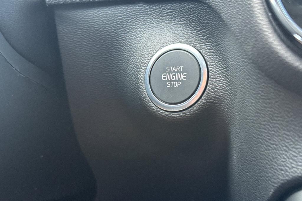 صورة مصغرة 22 لـ 2026 Volvo XC40 B4 CORE