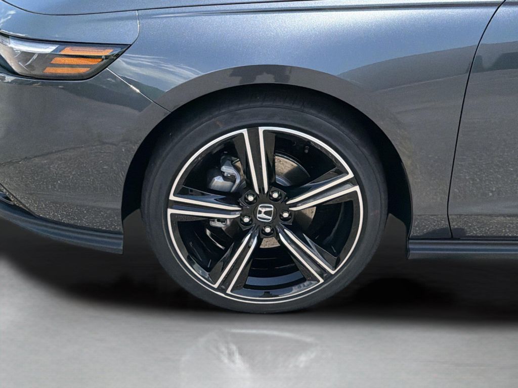 صورة 10 لـ 2026 Honda ACCORD SE