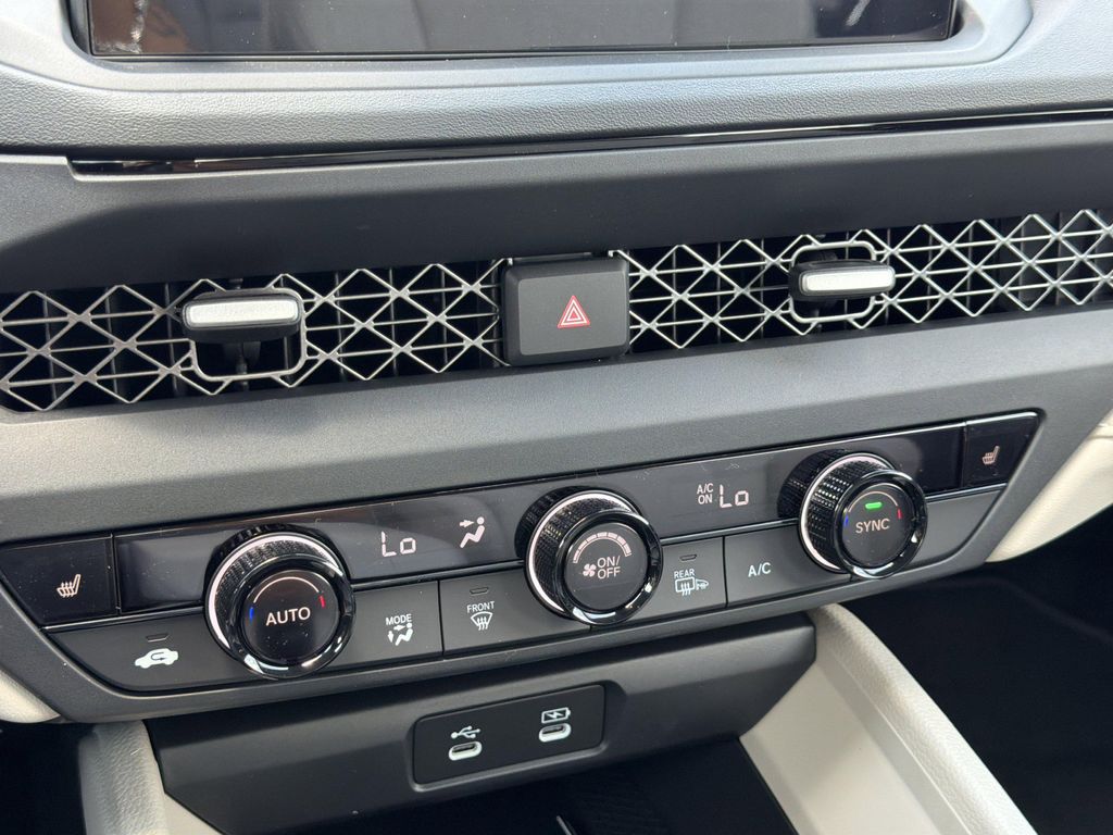2026 Honda ACCORD SE thumbnail 22
