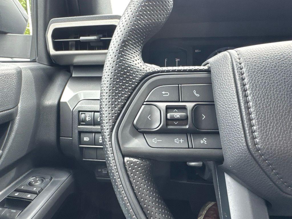 2026 Toyota TACOMA SR5 — миниатюра 15