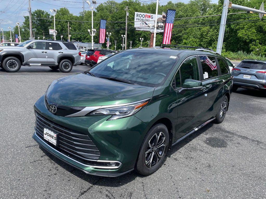 New 2026 Toyota Sienna Platinum