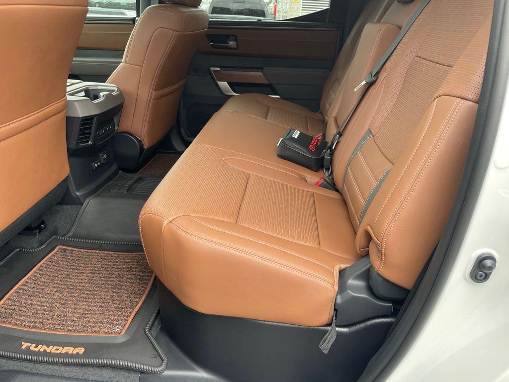 صورة مصغرة 13 لـ 2026 Toyota TUNDRA 1794 EDITION