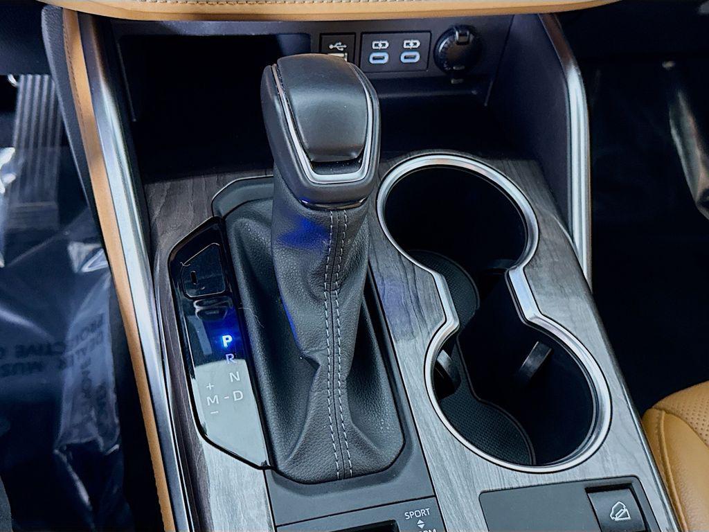 TOYOTA HIGHLANDER - 10