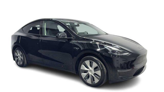 TESLA MODEL Y LONG RANGE DUAL MOTOR ALL-WHEEL DRIVE - 7