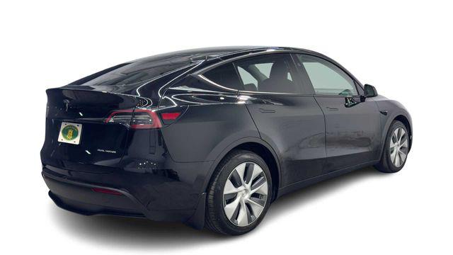 TESLA MODEL Y LONG RANGE DUAL MOTOR ALL-WHEEL DRIVE - 2