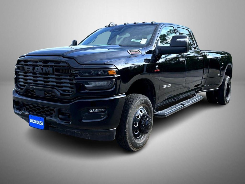 New 2026 RAM 3500 Big Horn Crew Cab 4x4 8' Box