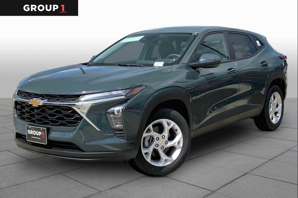 New 2026 Chevrolet Trax LS