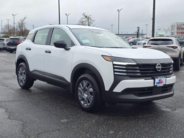 New 2026 Nissan Kicks S