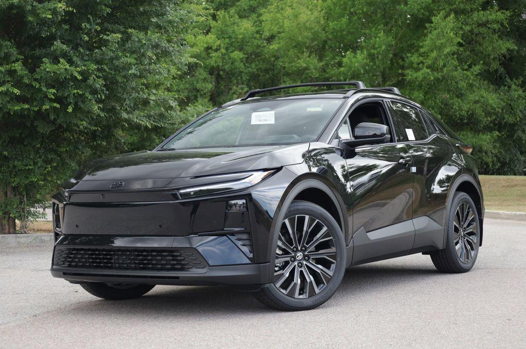New 2026 Toyota C-HR XSE