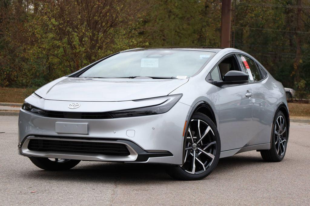 New 2026 Toyota Prius Plug-In Hybrid XSE Premium