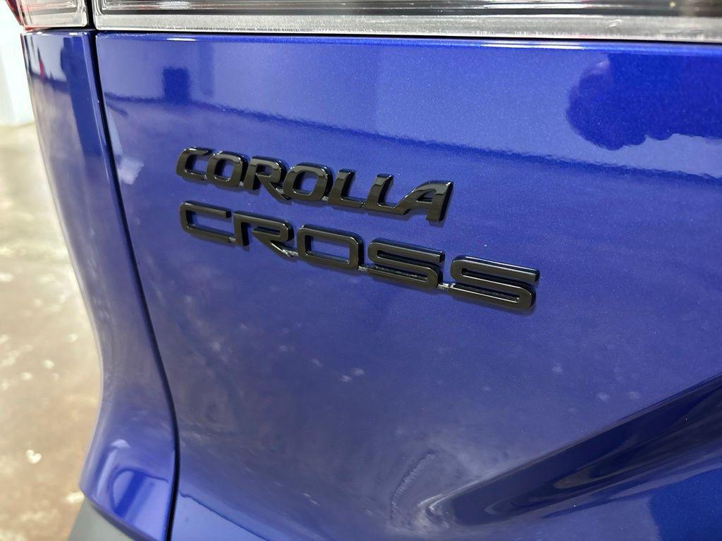 صورة مصغرة 31 لـ 2024 Toyota COROLLA CROSS HYBRID XSE