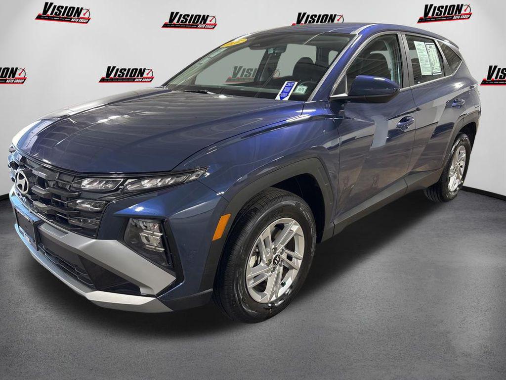 New 2026 Hyundai TUCSON SE