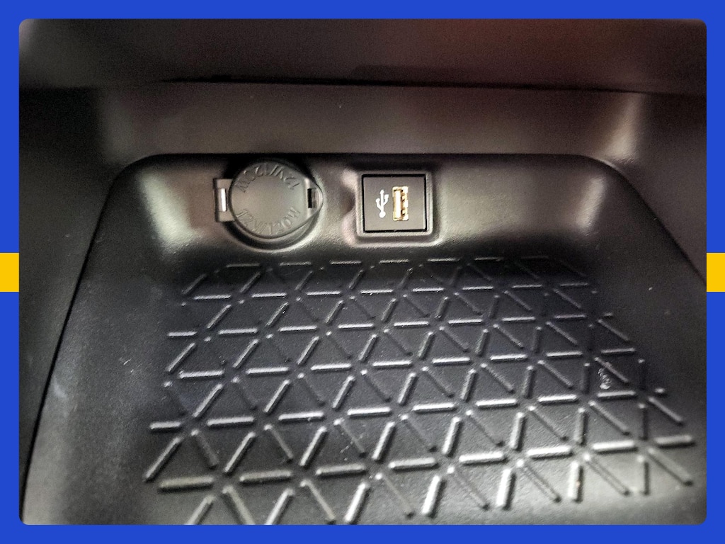 2025 Toyota RAV4 LE 缩略图 23