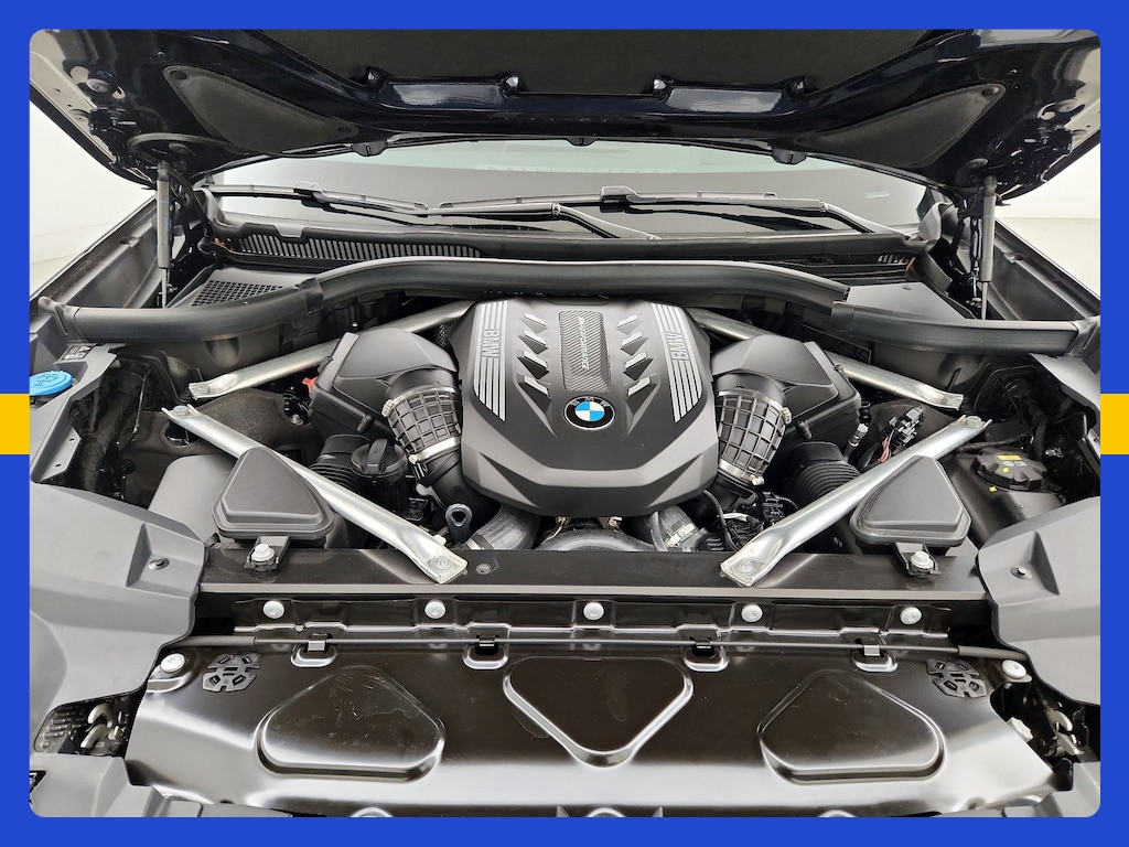 صورة 29 لـ 2020 BMW X7 M50I