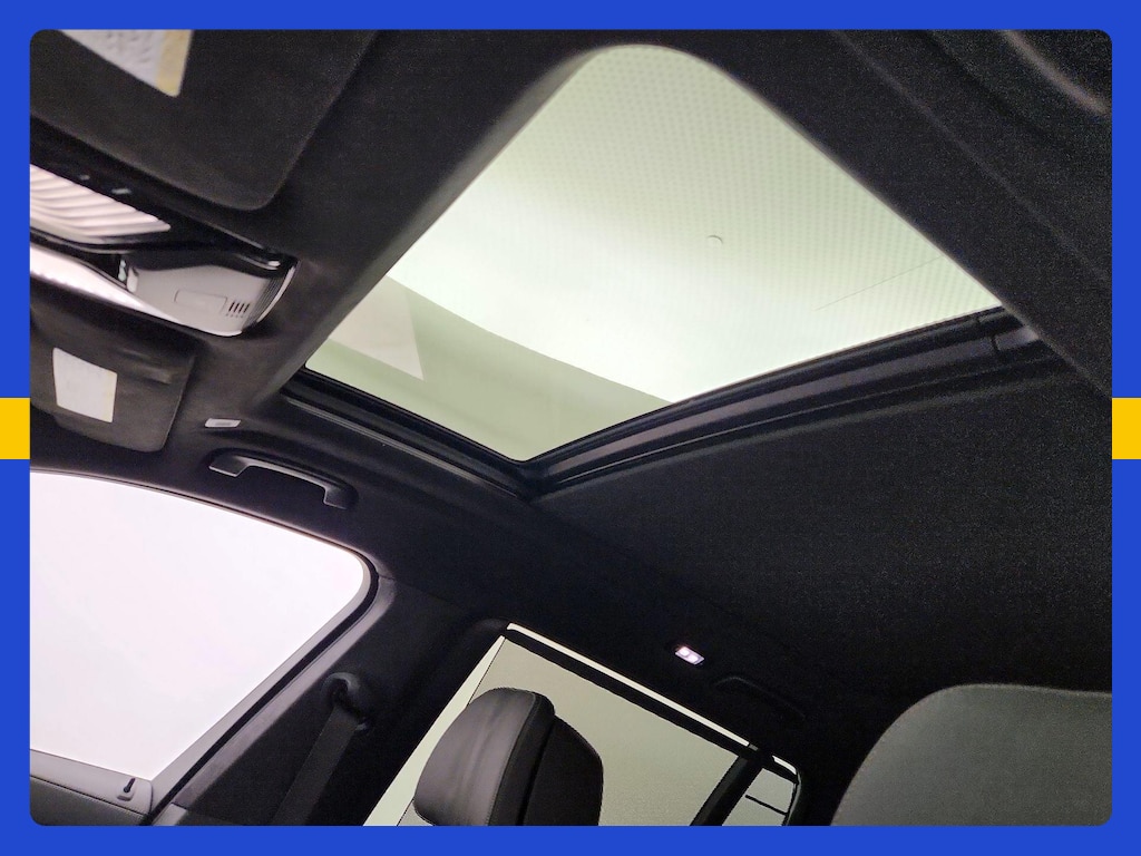 صورة 25 لـ 2020 BMW X7 M50I