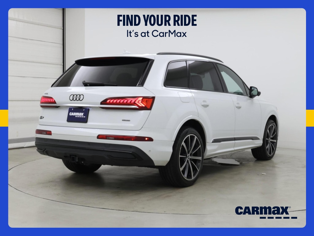 صورة 9 لـ 2021 AUDI Q7 PREMIUM PLUS