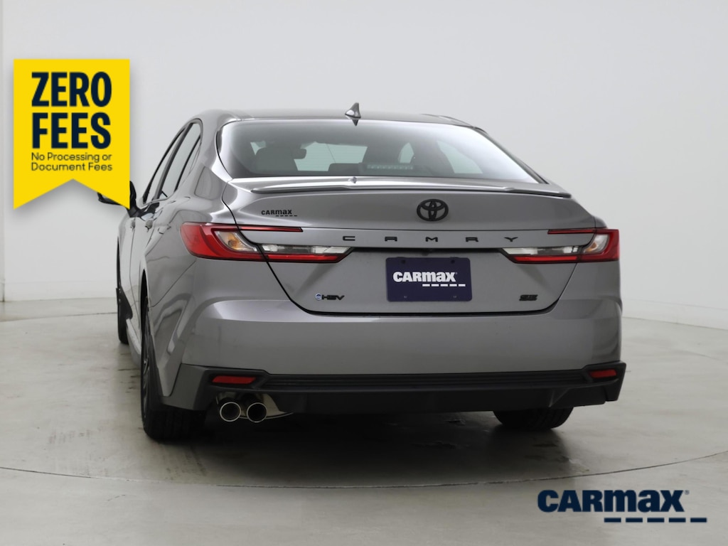 صورة 7 لـ 2025 Toyota CAMRY SE