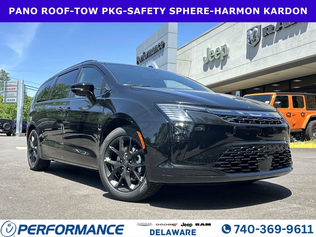 New 2027 Chrysler Pacifica Limited