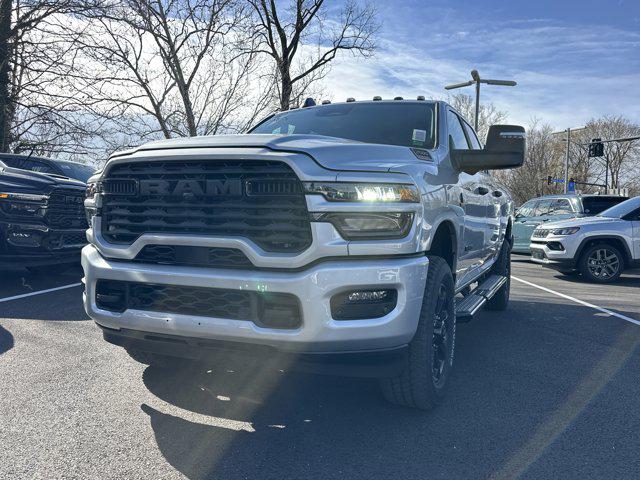 صورة مصغرة 21 لـ 2026 RAM 2500 BIG HORN CREW CAB 4X4 6'4' BOX