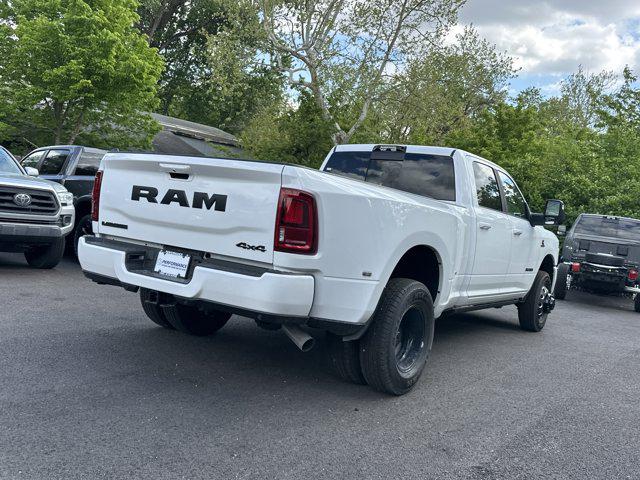 2026 RAM 3500 LARAMIE CREW CAB 4X4 8' BOX — миниатюра 16