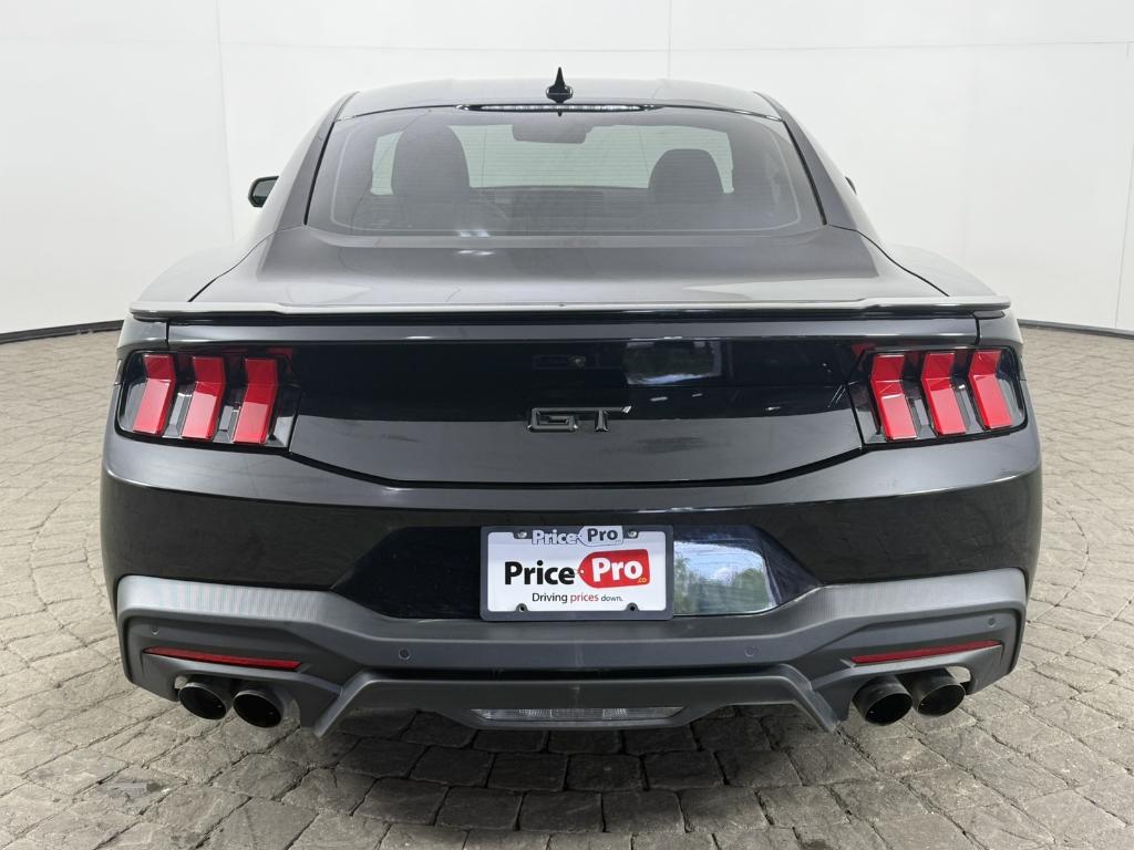 صورة 6 لـ 2024 FORD MUSTANG GT