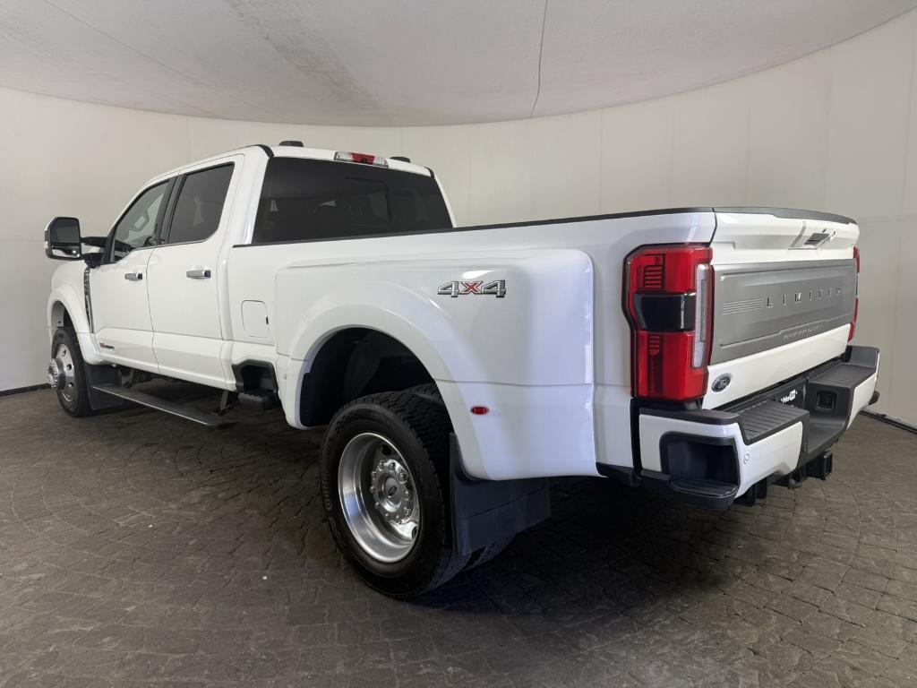 2023 FORD F-450 LIMITED — фото 6