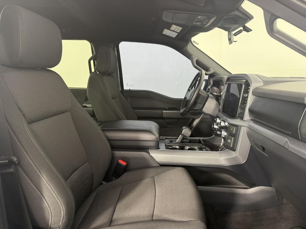 2025 FORD F-150 XLT photo 10
