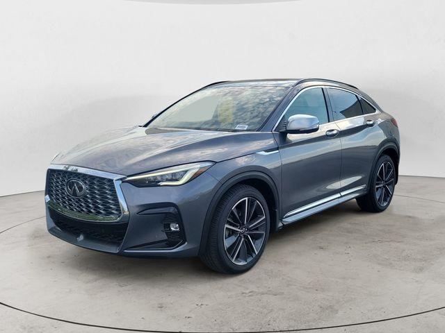 New 2025 INFINITI QX55 ESSENTIAL
