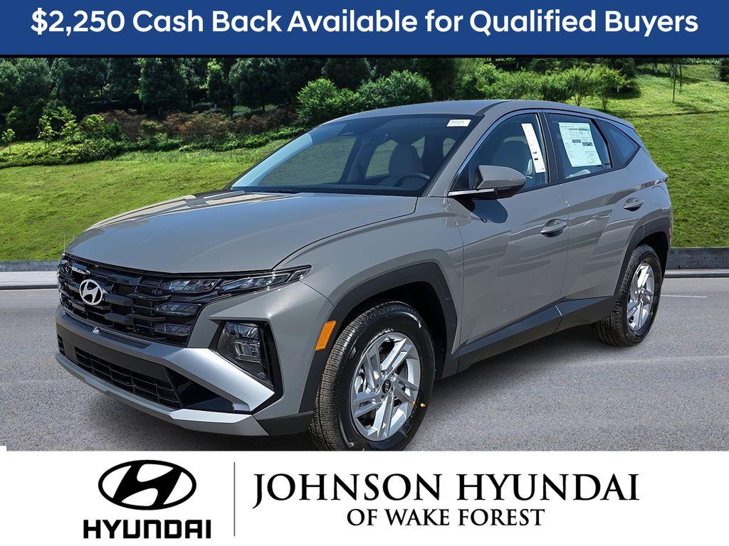 New 2026 Hyundai TUCSON SE