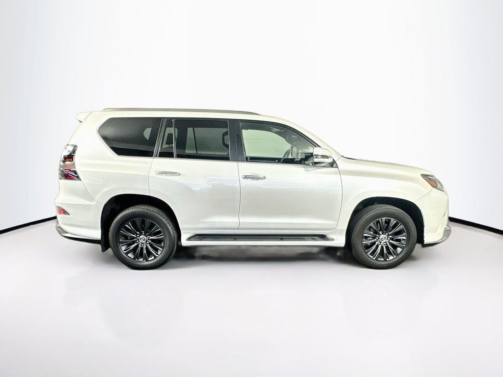 2023 Lexus GX 460 PREMIUM — фото 8