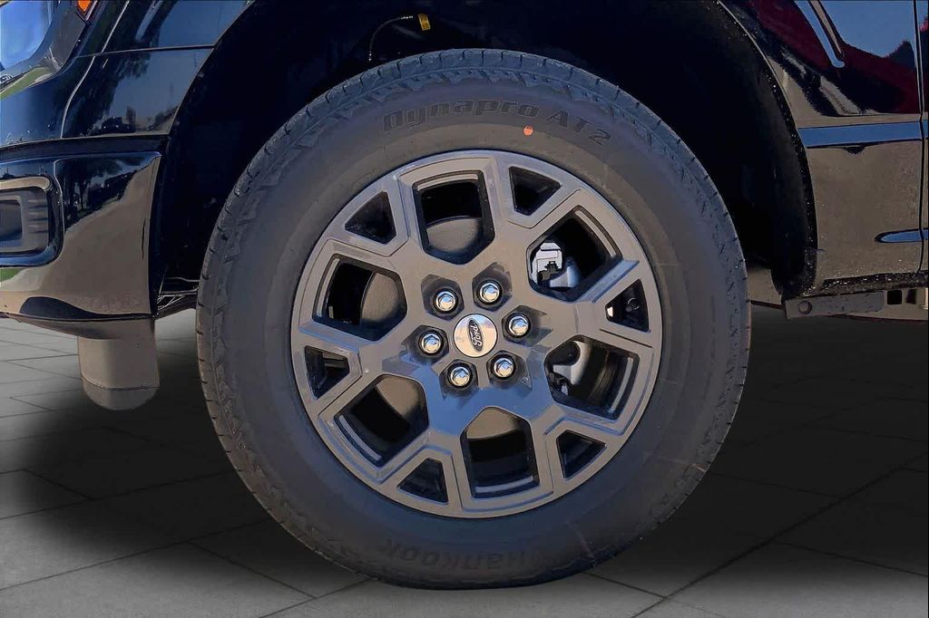 صورة مصغرة 11 لـ 2026 FORD F-150 STX