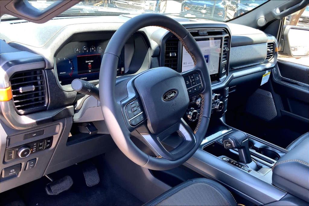 FORD F-150 TREMOR - 8
