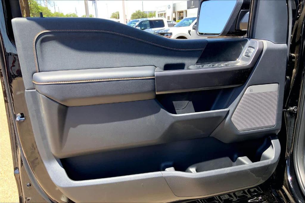 FORD F-150 TREMOR - 10