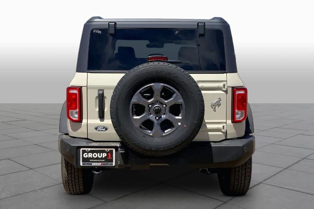 FORD BRONCO - 4