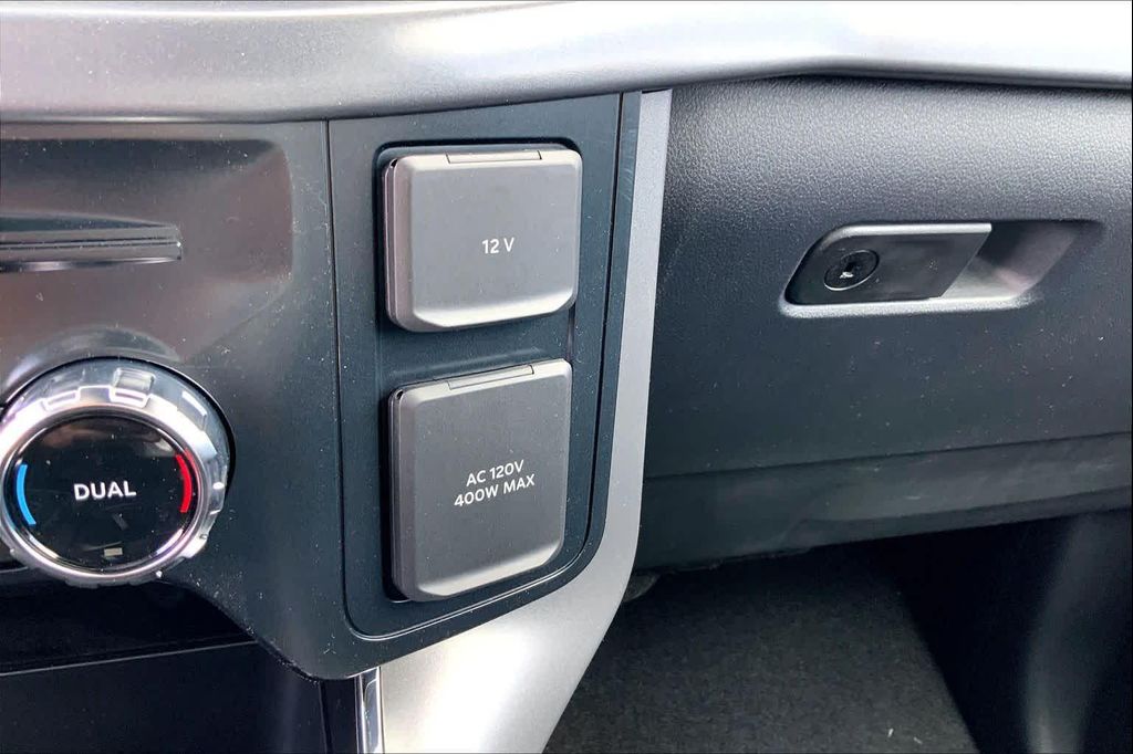 صورة مصغرة 20 لـ 2026 FORD F-150 XLT