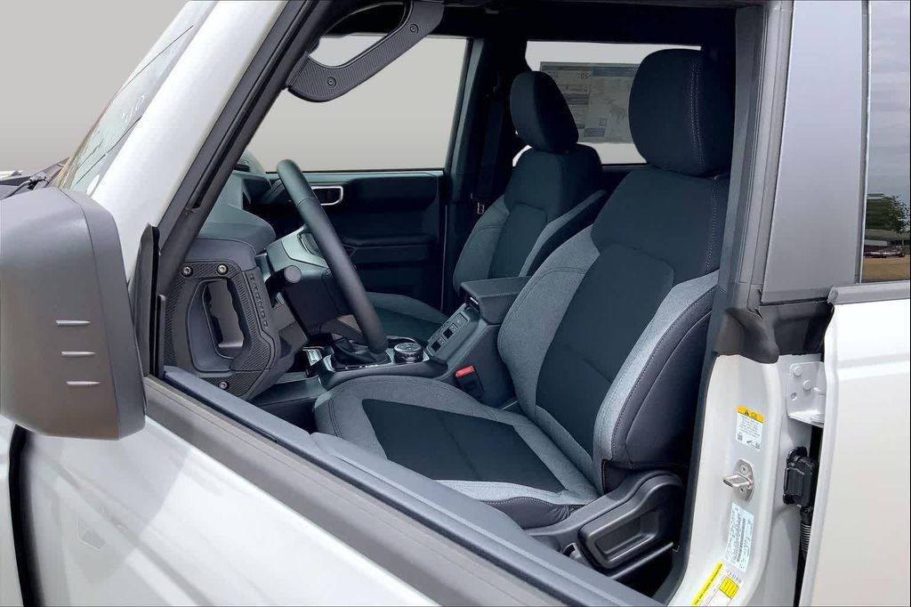 2026 FORD BRONCO BIG BEND photo 9