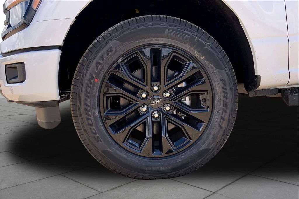 2026 FORD F-150 XLT — миниатюра 11