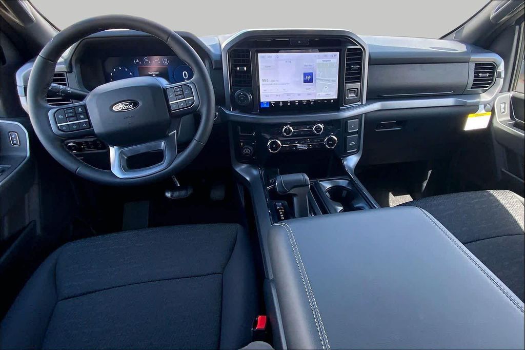 2026 FORD F-150 XLT 照片 5
