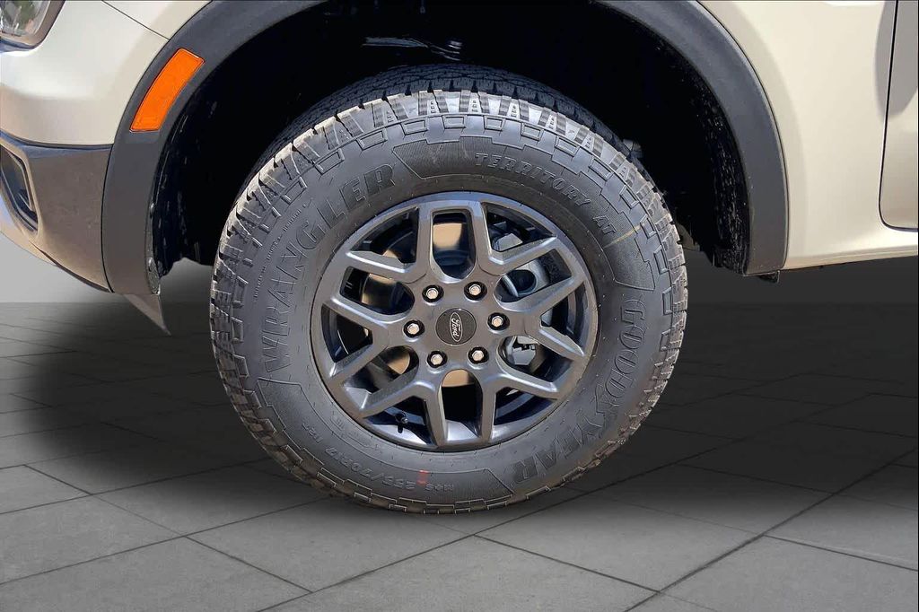 2026 FORD RANGER XLT — миниатюра 11