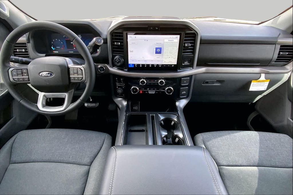 صورة 5 لـ 2026 FORD F-150 XLT