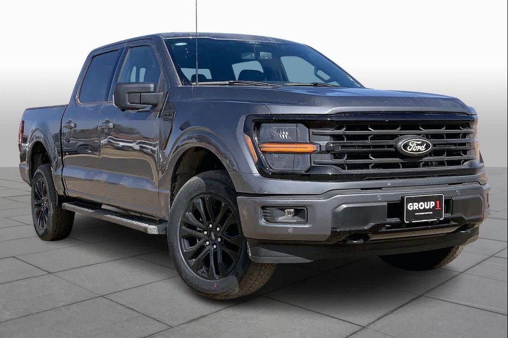 FORD F-150 XLT - 2