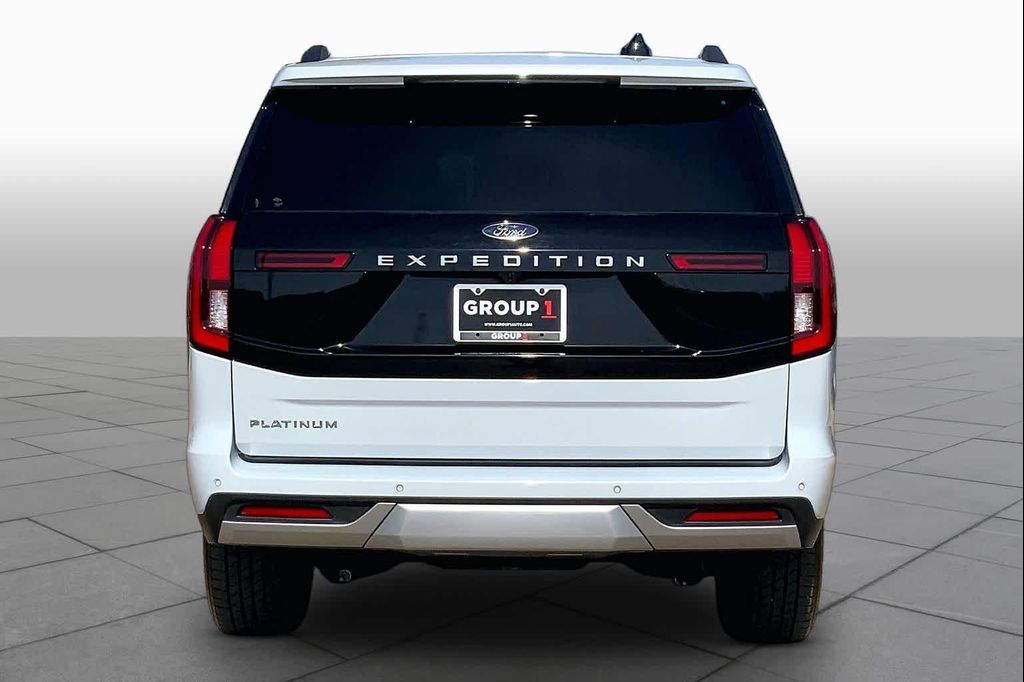2025 FORD EXPEDITION PLATINUM — фото 5