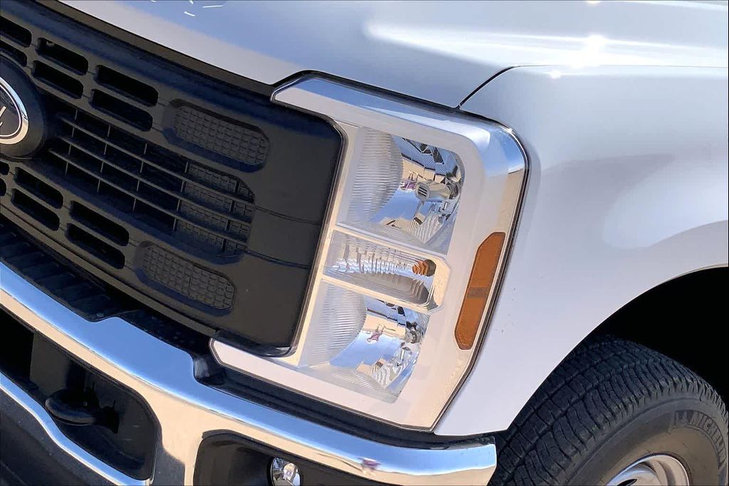 2026 FORD F-250 XL 缩略图 13
