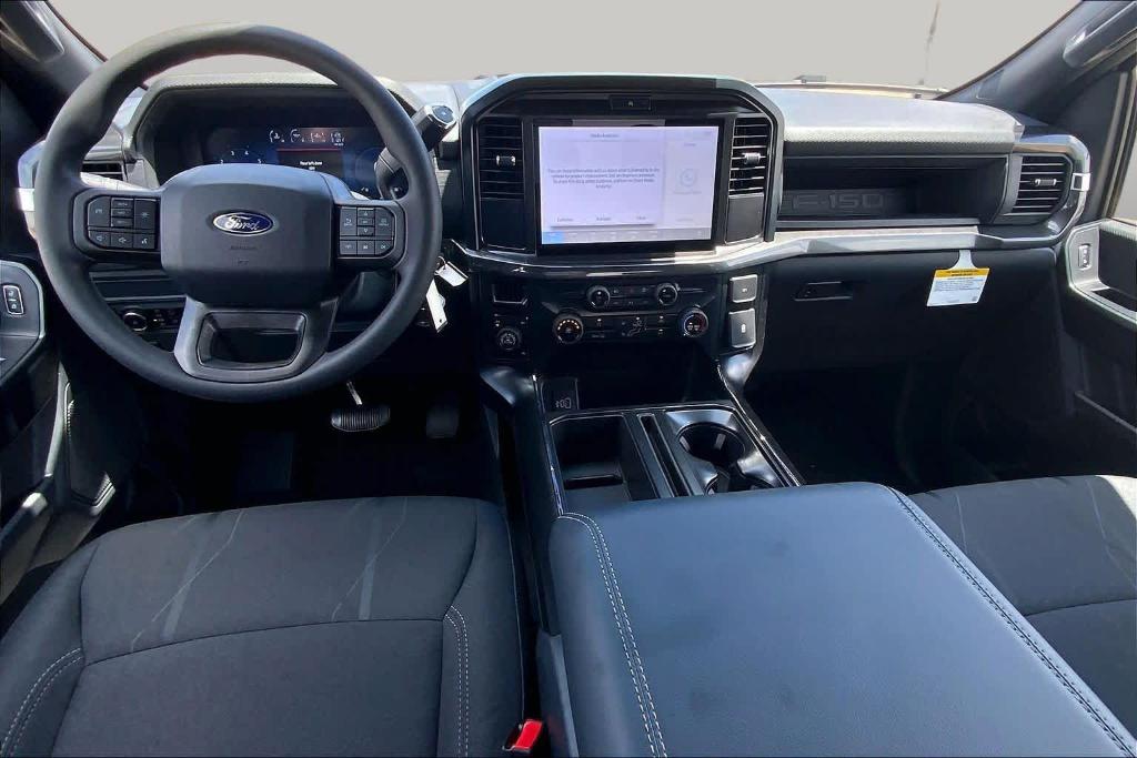 صورة 5 لـ 2026 FORD F-150 STX