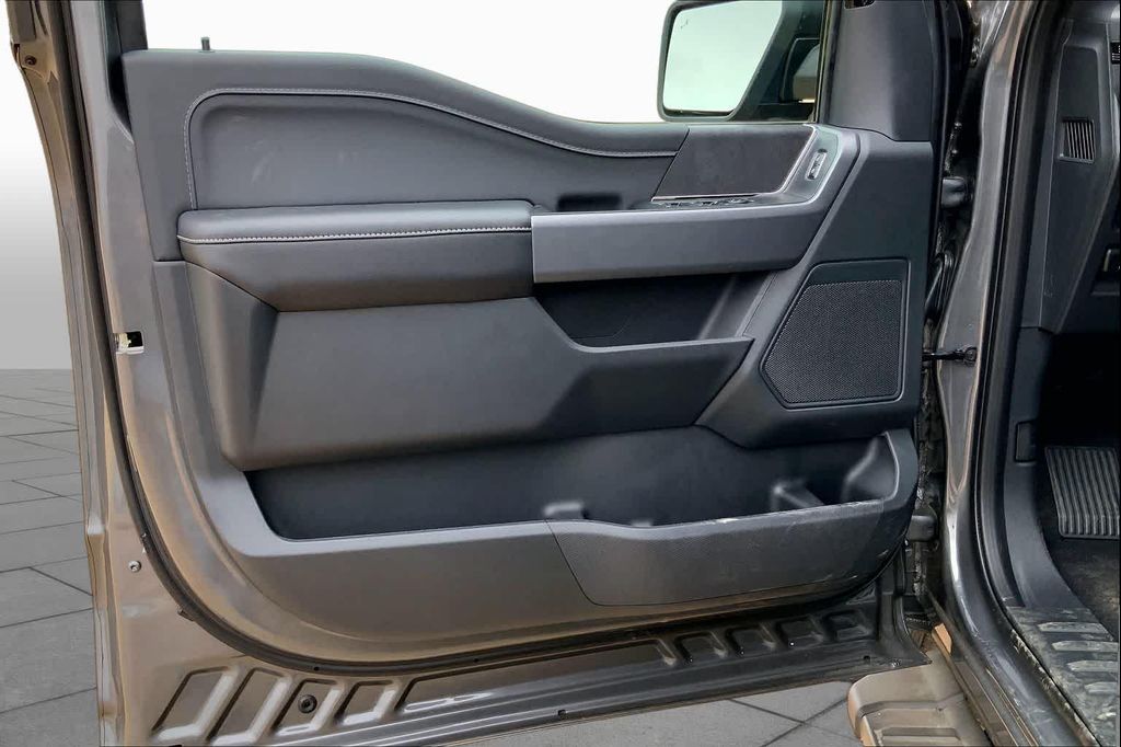 2026 FORD F-150 XLT — фото 10