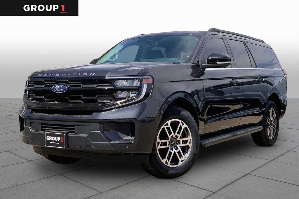 New 2026 Ford Expedition Max Active 4x2