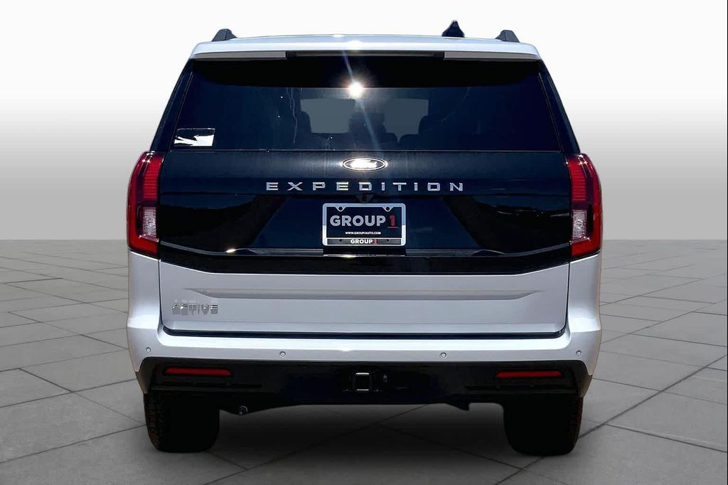صورة 4 لـ 2026 FORD EXPEDITION ACTIVE