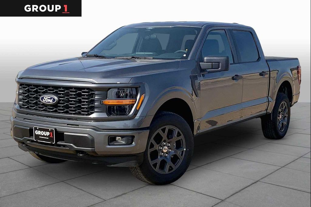 صورة 1 لـ 2026 FORD F-150 STX